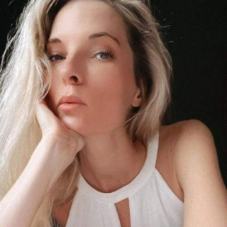 EvelyneDe1e