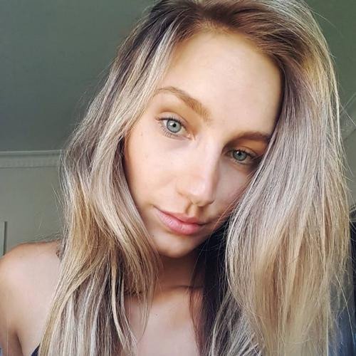 Wie wil mij keihard neuken?