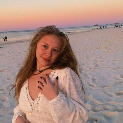 Ik moet echt heel dringend ondeugend zijn met een andere man.